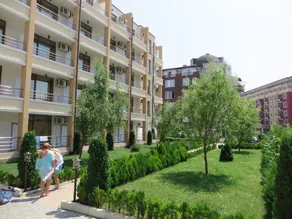 Saint Elena Apartcomplex - Image 5