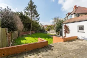 Estuary House - Image 4