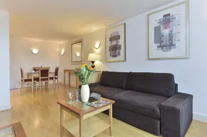 Bridge Apartments - Image 3