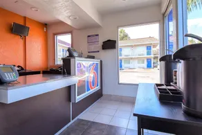 Motel 6 Los Angeles - Norwalk - Image 4
