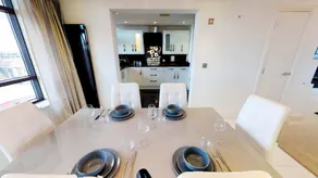 Southampton Ocean Village Apartment - Image 4