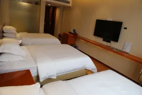 Zhongbo Art Hotel - Image 4