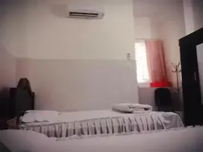Hung Binh Hotel - Image 4