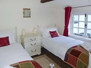 Coachman's Cottage - Image 4