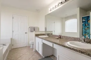 Southern Comforts Of Private Pool Gated 4 Bedroom Home by Redawning - Image 2