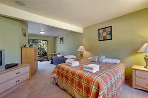 3221 Marlette Circle - Image 3