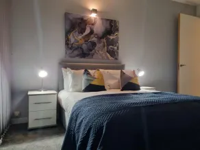 2BD Flat - Stunning Views of Manchester Skyline - Image 5