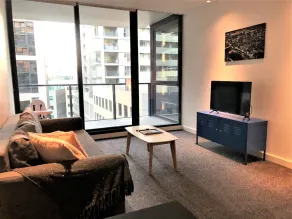ReadySet Apartments at Guilfoyle - Image 2