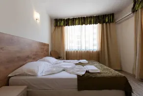 Studio for Family with Kitchenette and Pool view - Image 2
