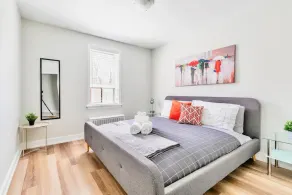 1BR Apt w King Bed Netflix - Near DT Hamilton - Image 2