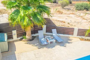 Pernera Beach Three Bedroom Villa - Image 5