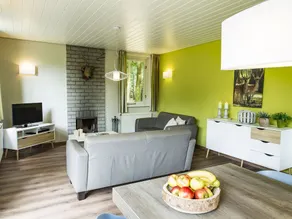Garden-view Bungalow With a Fireplace, in the Veluwe - Image 3