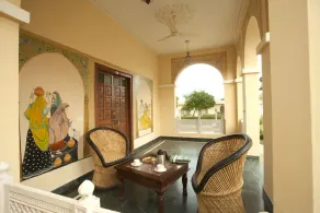 Sara Vilas by OYO Rooms - Image 2