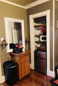 The Guest Room - Image 3