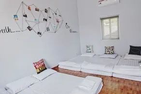 ZI Coffee & Hostel - Image 2