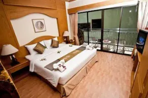 U Tai Tip Guest House - Image 5