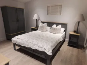 Minimoon 1-bed Lodge in Norfolk - Image 5