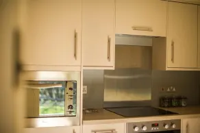 Benbow Holiday Cottages - Image 2