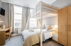 Ryam Suites - Image 3