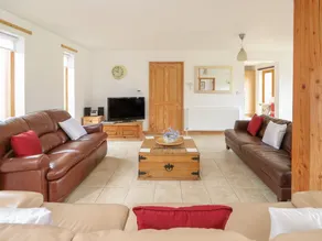 Lakeland Lodge - Image 5