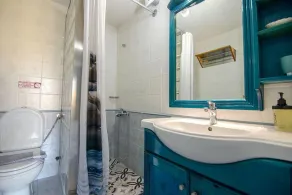 Santorious Quiet Apartment - Image 2