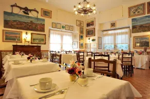 Hotel Albion - Image 5