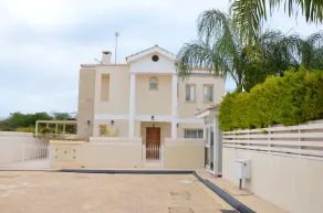 Anthorina Villa 10 - Image 3