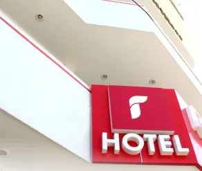 Real Avenida Hotel - Image 5