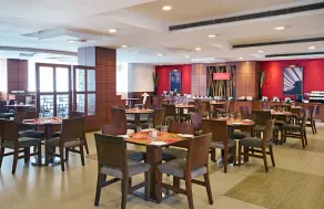 Caspia Hotel New Delhi - Image 2