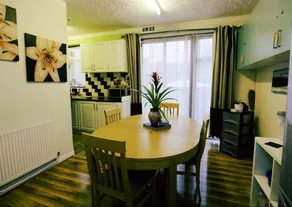 Gable Lodge London - Image 2