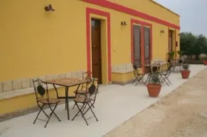 Bed & Breakfast l'Agave Di Amato Maria - Image 3