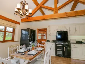 Hawthorn Cottage - Image 2