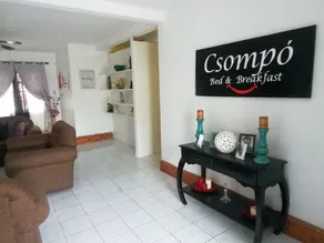 Csompo Empire Rooms - Image 2