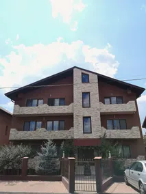 Casa Bella Apartments - Image 5