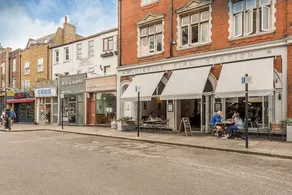 1 Bedroom House in West London - Image 3