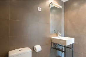 Blue Apartments - Image 2