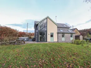 Hen Stablau - Image 4