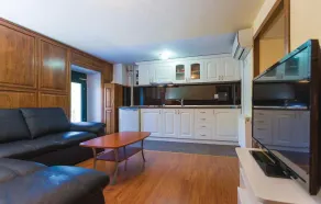 Amazing Home in Oslje With Wifi and 3 Bedrooms - Image 3