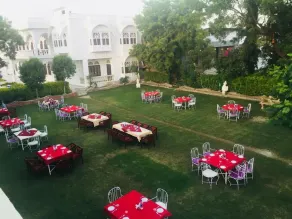 Bonjour Paradise Resort - Image 2