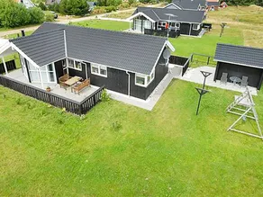 Rustic Holiday Home in Jutland by the Sea - Image 5
