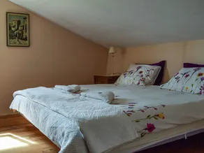Quaint Cottage in Saint-Eutrope-de-Born with Swimming Pool - Image 2
