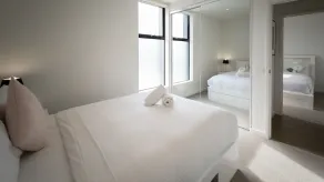 The Kew Apartment - Image 5