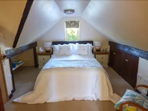 Honeysuckle Cottage - Image 2