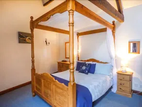 Ivy Cottage - Image 2