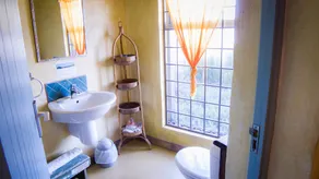 Valparaiso Guesthouse - Image 2