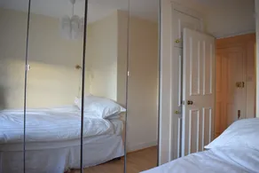 Cozy 1 Bedroom Flat near Primrose Hill - Image 2