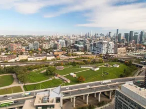 Modern 2 Bedroom Condo With CN Tower Views - Image 3