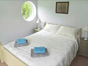 Bailey Point Cottage - Image 2