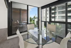 Edgewater 207 - Image 4