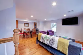 Sweet Retreat - Image 5
